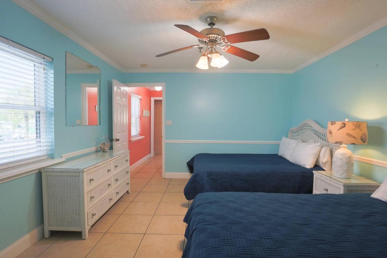 100 - Las Brisas St. Pete Beach Εξωτερικό φωτογραφία